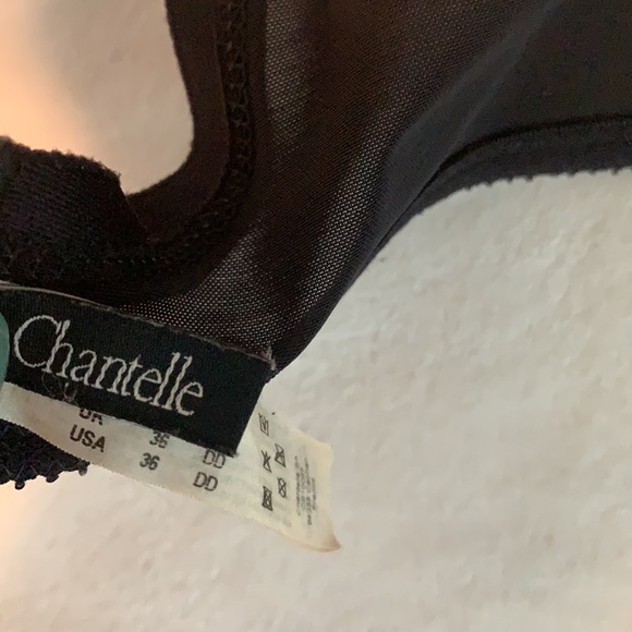 Chantelle lace bra 36dd - Picture 4 of 4